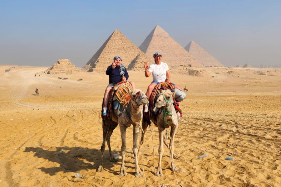 Pyramids of Giza & Grand Museum
