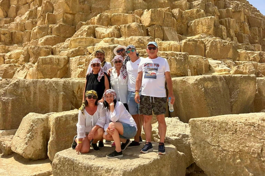 Cairo & Saqqara 2 days / 1 night